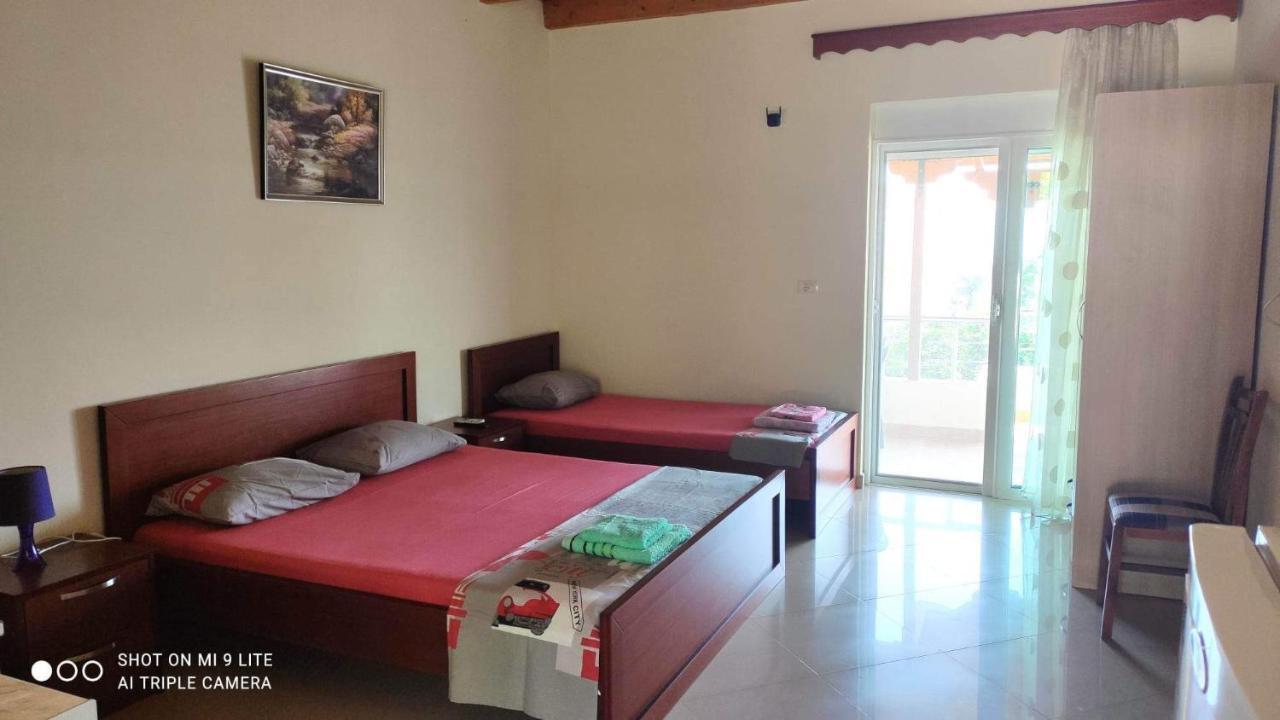 Vasil Rooms Lukova Kültér fotó